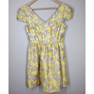 NWT Minuet Yellow Gold Floral Mini Dress Medium Party Cocktail